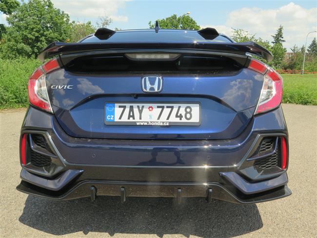 Honda Civic 1,0 Turbo Executive Sport Line s automatem CVT