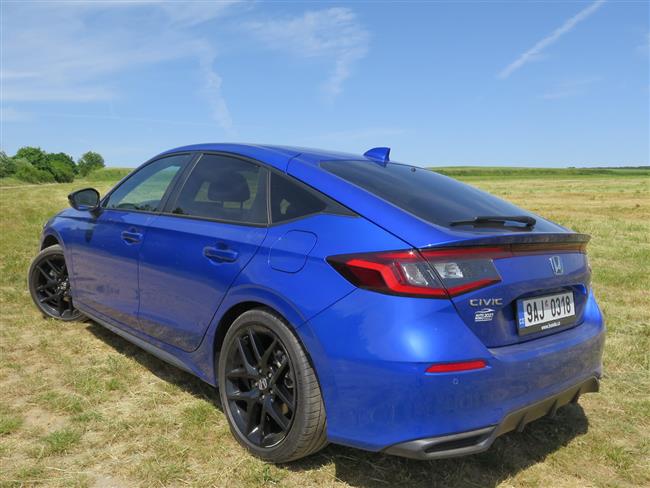 Test nové Hondy Civic e:HEV Sport