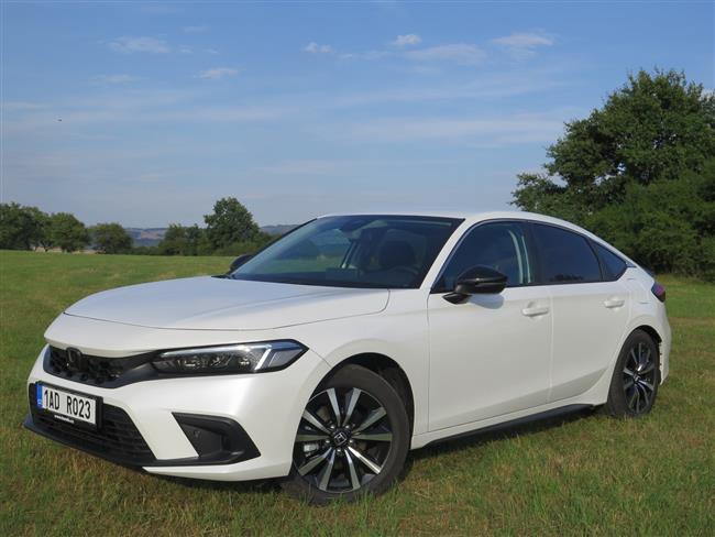 Test Hondy Civic e:HEV Sport