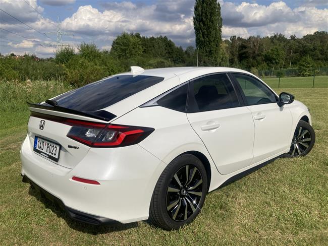 Test Hondy Civic e:HEV Sport