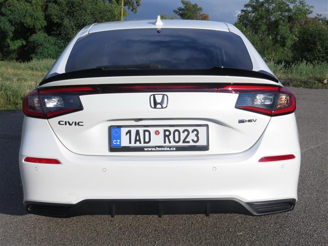 Test Hondy Civic e:HEV Sport