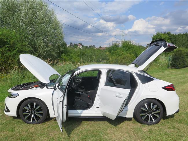 Test Hondy Civic e:HEV Sport