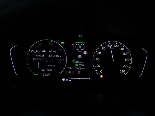 Test Hondy Civic e:HEV Sport