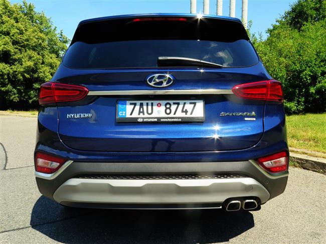 Test velkho SUV Hyundai Santa Fe s 2,2 CRDi automat v sedmimstnm proveden