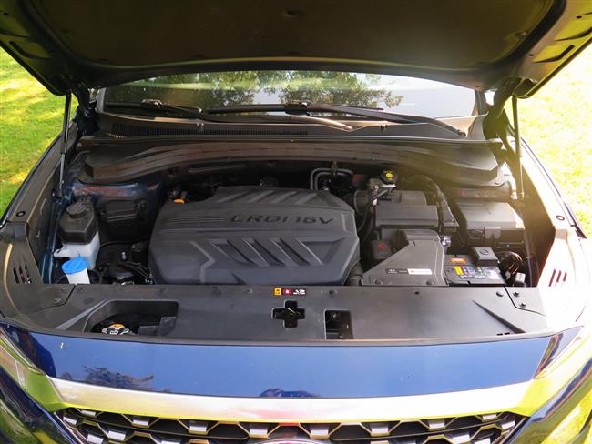 Test velkého SUV Hyundai Santa Fe s 2,2 CRDi automat v sedmimístném provedení