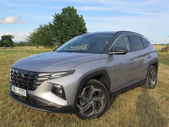 Test Hyundai Tucson s 1,6 benzínem hybrid předokolka