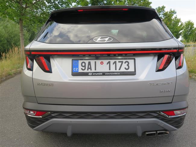 Test Hyundai Tucson s 1,6 benzínem hybrid předokolka