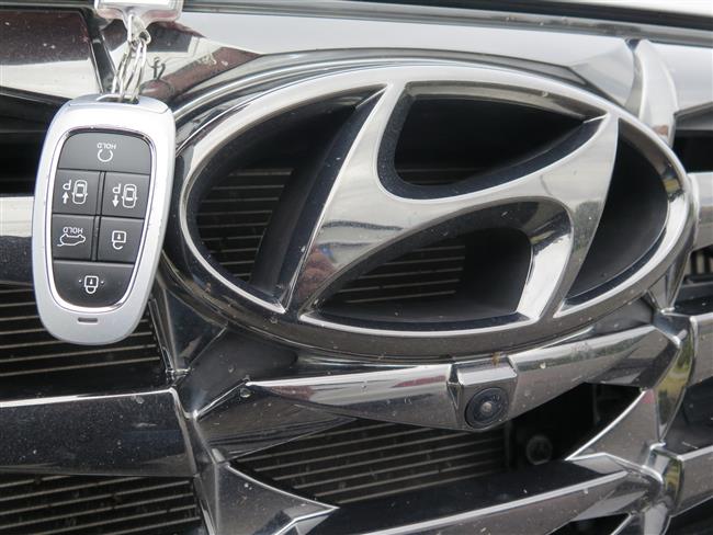 Test Hyundai Tucson s 1,6 benzínem hybrid předokolka