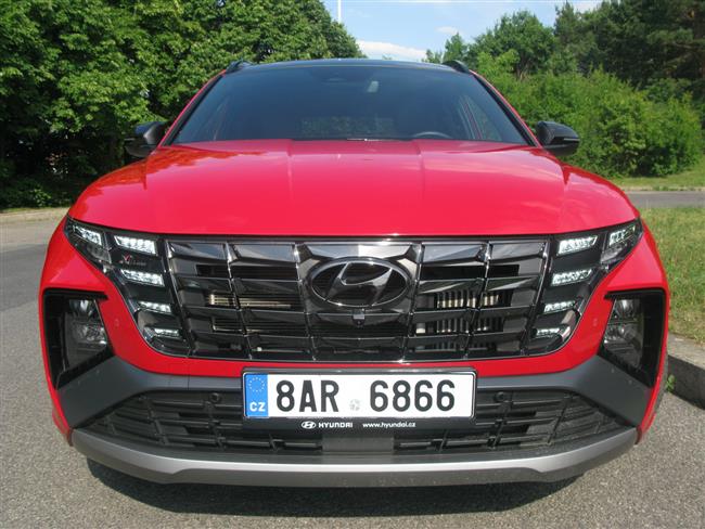 Test SUV Hyundai Tucson s 1,6 benznem s automatem ve tykolce v paketu N Line