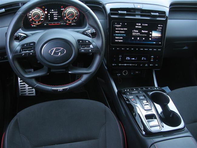 Test SUV Hyundai Tucson s 1,6 benznem s automatem ve tykolce v paketu N Line