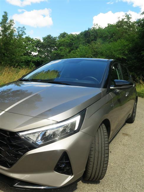 Test Hyundai i20 třetí generace mild hybrid s motorem 1,0 Turbo s automatem