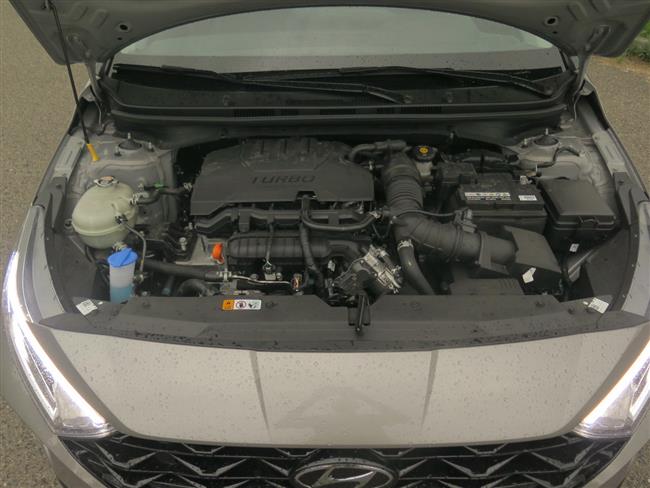Test Hyundai i20 třetí generace mild hybrid s motorem 1,0 Turbo s automatem