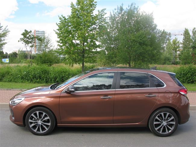 Test Hyundae i30 třetí generace s 1,6 dieselem a dvouspojkovým automatem