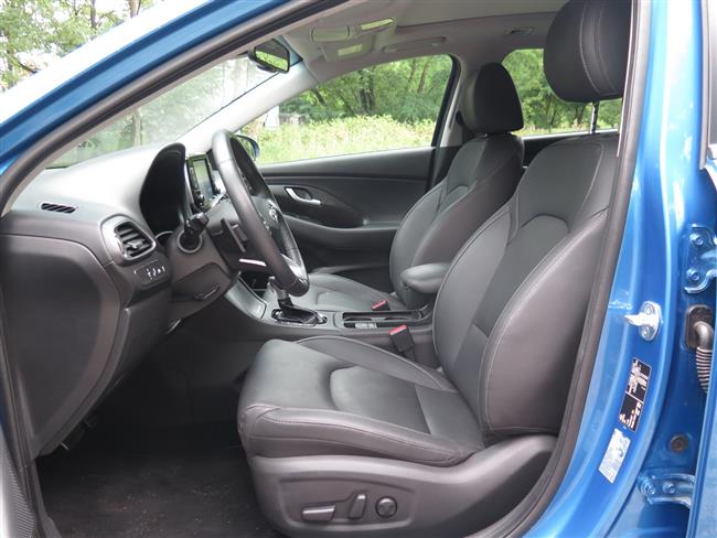 Test Hyundae i30 Combi 1,4 Turbo automat tet generace
