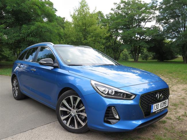 Test Hyundae i30 Combi 1,4 Turbo automat tet generace