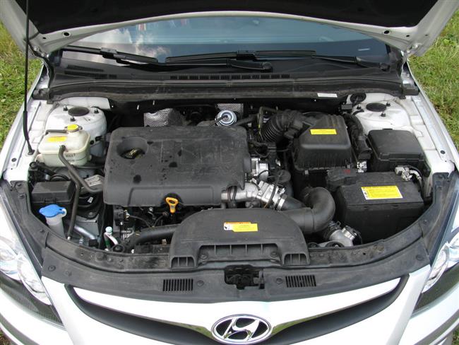 Český kompakt se silným naftovým motorem 1,6 CRDI to je Hyundai i30 z Nošovic