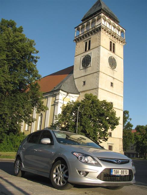 Český kompakt se silným naftovým motorem 1,6 CRDI to je Hyundai i30 z Nošovic