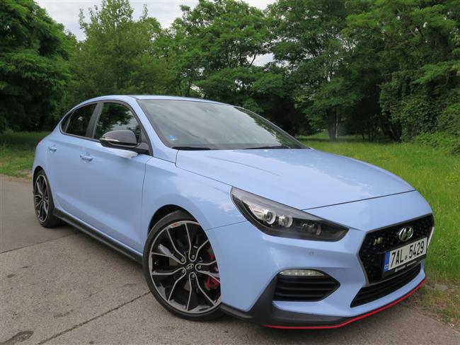 Test sportovní Hyundae i30 Fastback N Performance