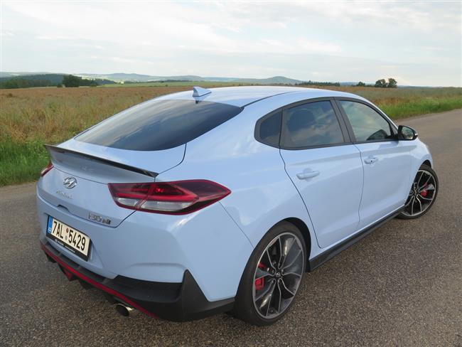 Test sportovní Hyundae i30 Fastback N Performance