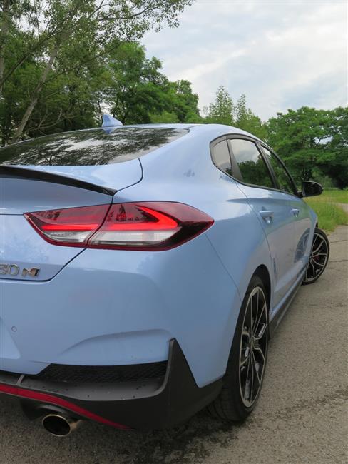 Test sportovní Hyundae i30 Fastback N Performance