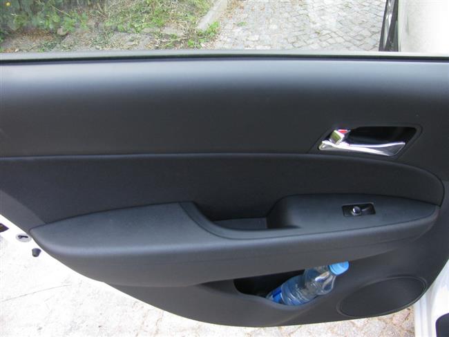 Rodinné české kombi s benzínovým motorem 1,6 to je Hyundai i30 CW