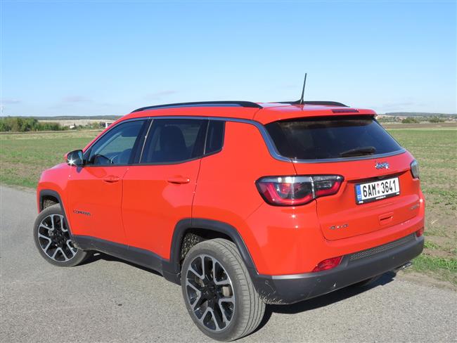 Test Jeepu Compass s dvoulitrovým dieselem s automatem a pohonem všech kol
