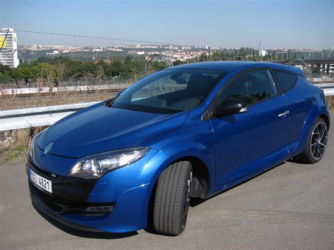 Test nejrychlejšího Renaultu