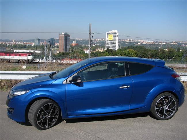 Test nejrychlejšího Renaultu