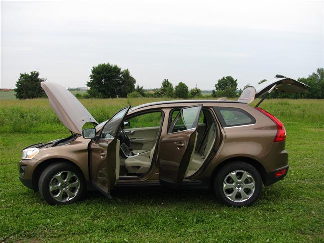 Redakční test SUV Volvo XC60 ve verzi Drive pouze s předním pohonem