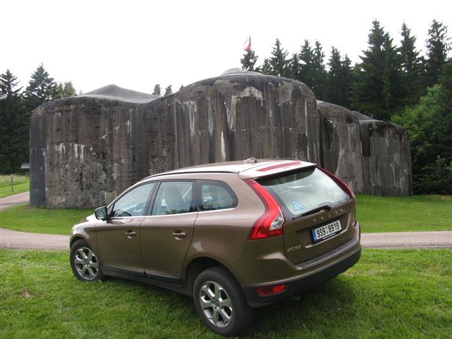 Redakční test SUV Volvo XC60 ve verzi Drive pouze s předním pohonem