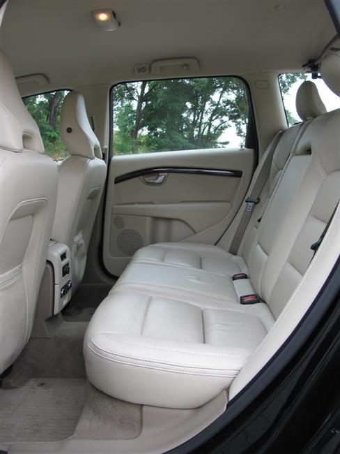 Test rodinnéhokombíku Volvo XC70 D5