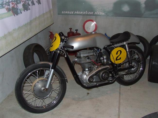 Motorky v TM v Brně, podzim 2009, foto  Jaroslav Mareček