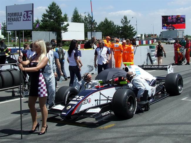Formule Renault v Brn 2010- nedle objektivem Jardy Mareka
