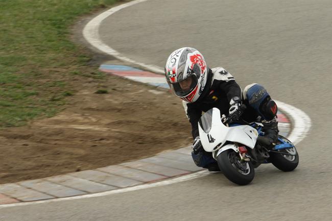 Minibike na Masarykově okruhu