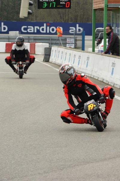 Minibike na Masarykově okruhu