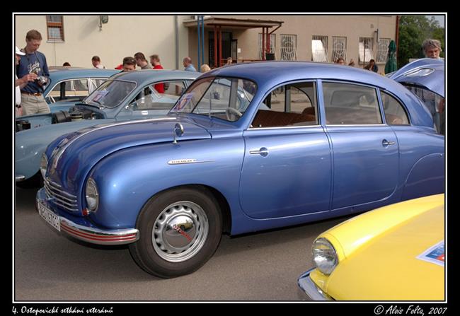 Museum automobil v Heldenbergu v Rakousku nabz mnoh zvun jmna