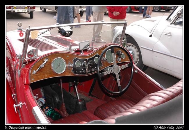 Museum automobil v Heldenbergu v Rakousku nabz mnoh zvun jmna