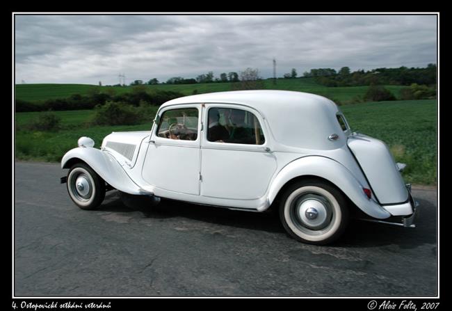 Museum automobilů v Heldenbergu v Rakousku nabízí mnohá zvučná jména