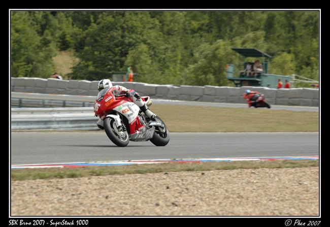 SuperStock 1000 na SuperBike Brno 2007