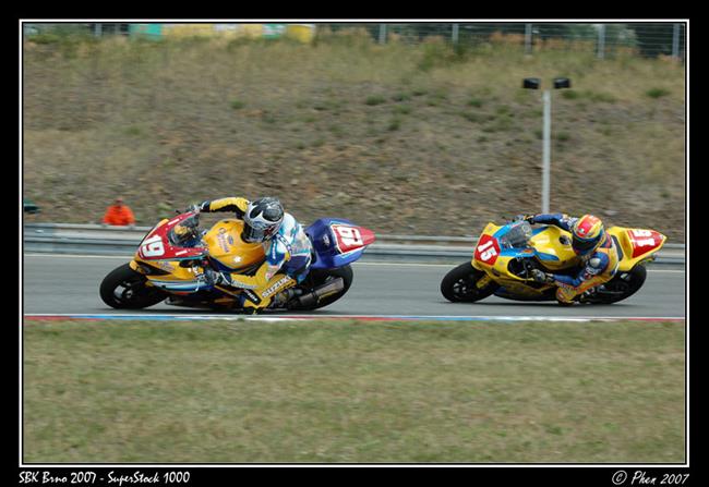 SuperStock 1000 na SuperBike Brno 2007