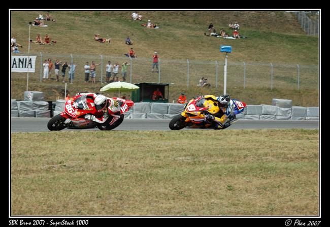 SuperStock 1000 na SuperBike Brno 2007