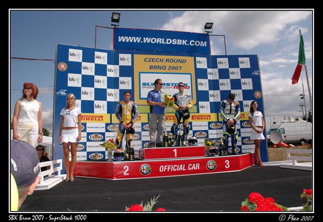 SuperStock 1000 na SuperBike Brno 2007