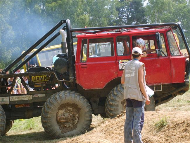 TruckTrial na rani ve Vrnov u Sokolova