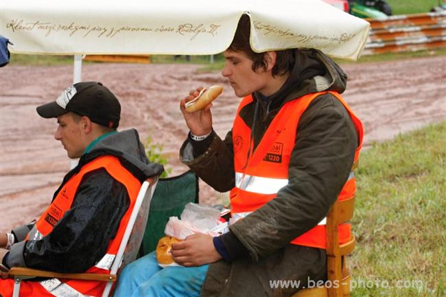 Zmoklá a rozbahněná Nová Paka 2011 objektivem Mirka Beneše