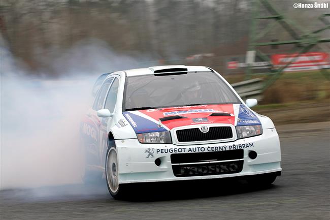 Grzegorz Grzyb pojede Sluovice se specilem Fabia WRC,