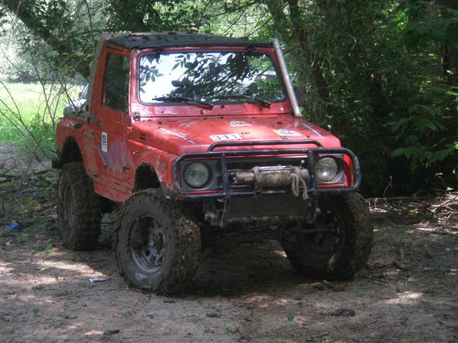 Sraz  4x4 ve slovenské obci Komoča u Nových Zámků