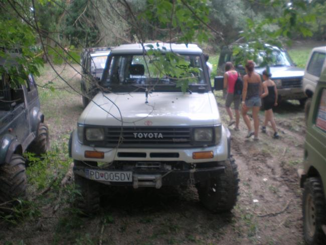 Sraz  4x4 ve slovenské obci Komoča u Nových Zámků