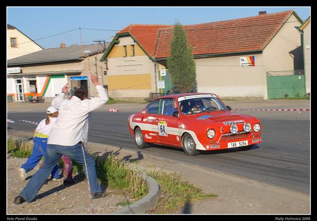 Na startu slovnsk  Rallye Bratislava 2008 52 je posdek.