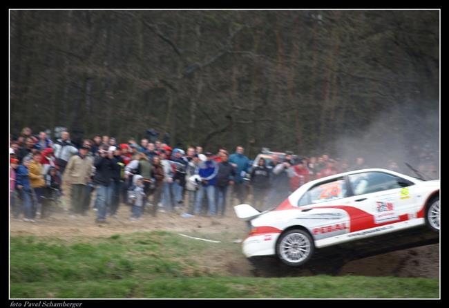 Mogul umava Rallye 2008 - havrie V.Szabo, foto P.Schamberger