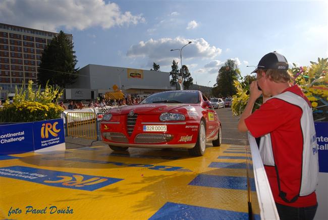 Barumka 2009 přinesla Martinovi Radovi s Alfou Romeo 147 bronz v N3 a další úspěch v IRC.